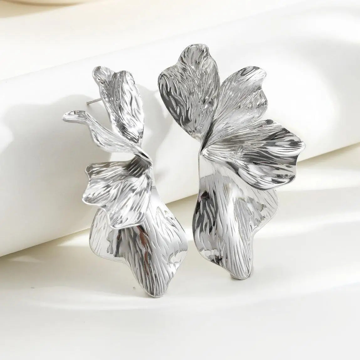 Boucles d’Oreilles Feuille d’Or