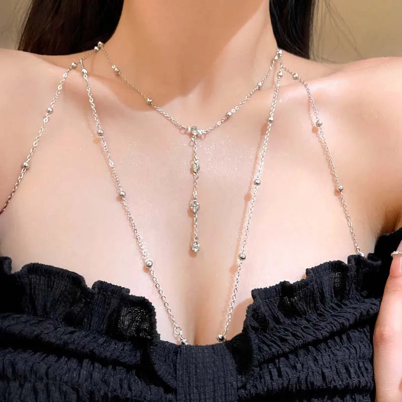 Bijou de Poitrine Élégance
